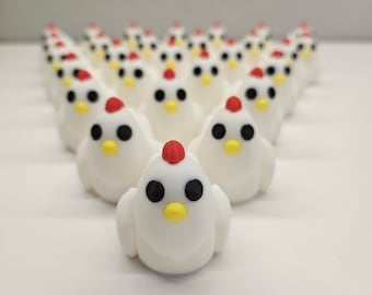 Regalo stampato in 3D con pollo articolato, animale agitato, cucciolo di animale.