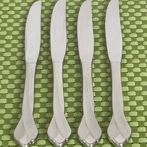 ONEIDA United States Dinner Knife Single Flatware Pieces for sale