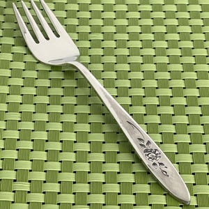 Noritake ROSETTA Stainless Dinner Fork Satin Rose 18-8 Japan NTK