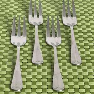 Oneida Northland POST ROAD Stainless 4 Salad Forks Satin Flatware - 6 1/4&quot;