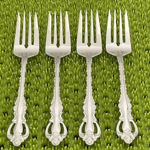 Wallace COUNTESS Stainless 4 Salad Forks Glossy 18/10 Korea Flatware E58VG