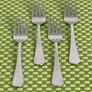 Present LARGO Stainless 4 Salad Forks Korea Glossy Flatware - 6 1/4"
