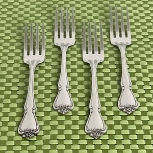Oneida ARBOR ROSE Stainless True ROSE 1881 Rogers Ltd 4 Dinner Forks Flatware