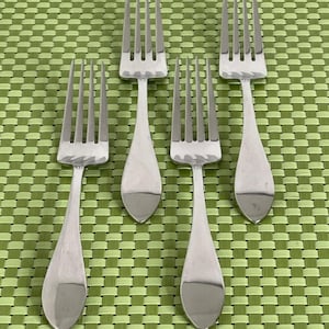 Gorham MEREDITH Stainless 4 Dinner Forks 18/8 Glossy China Flatware - 8 1/8"