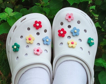 Daisy Flower Jibbitz Croc Charm — Radicalthrifts