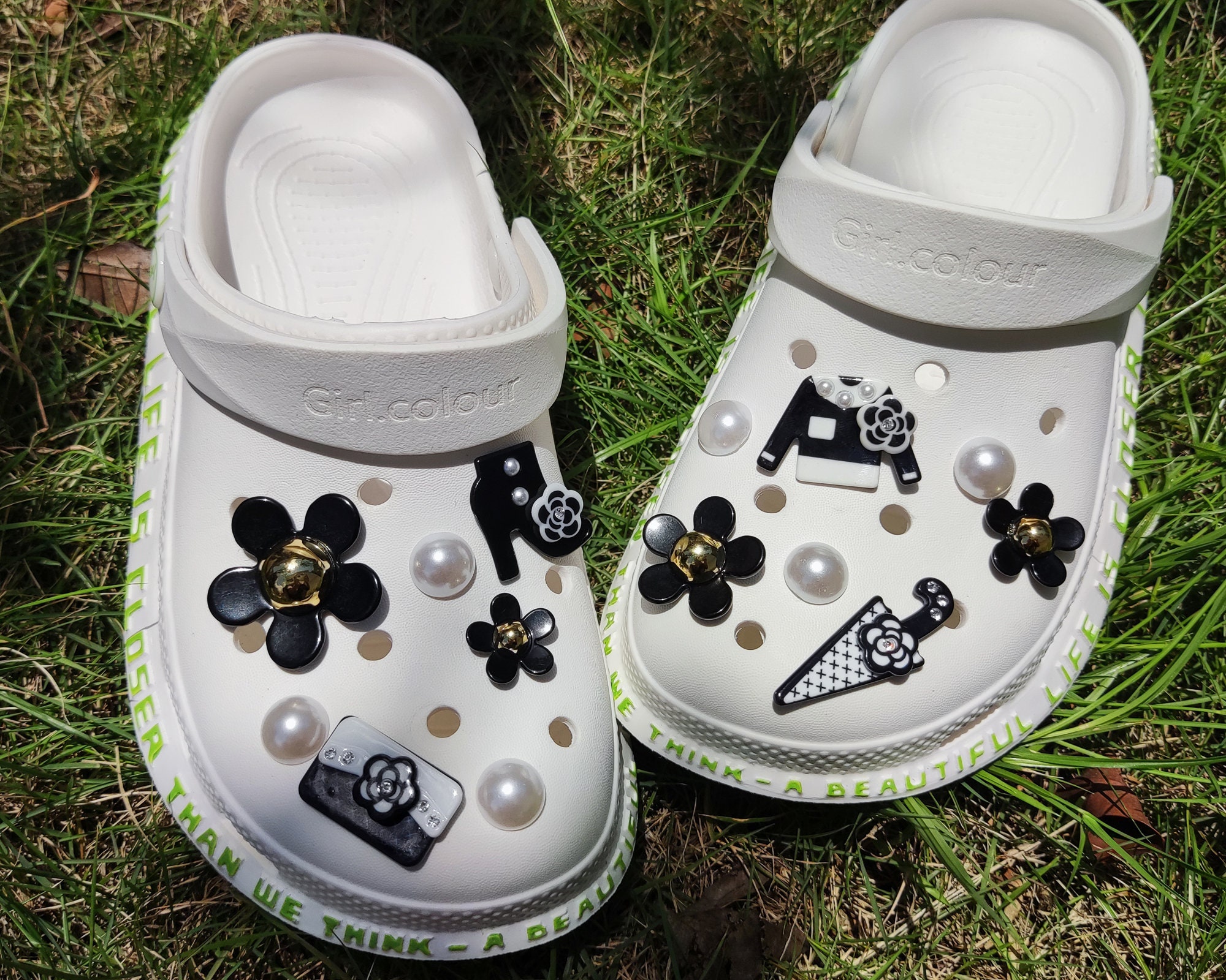 Chanel jibbitz for crocs with tag and logo