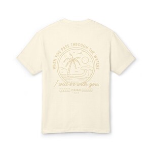 Camiseta vintage con estampado de olas de playa, camiseta gráfica cristiana, camiseta veraniega con temática religiosa, camiseta inspiradora costera, camiseta extragrande imagen 3