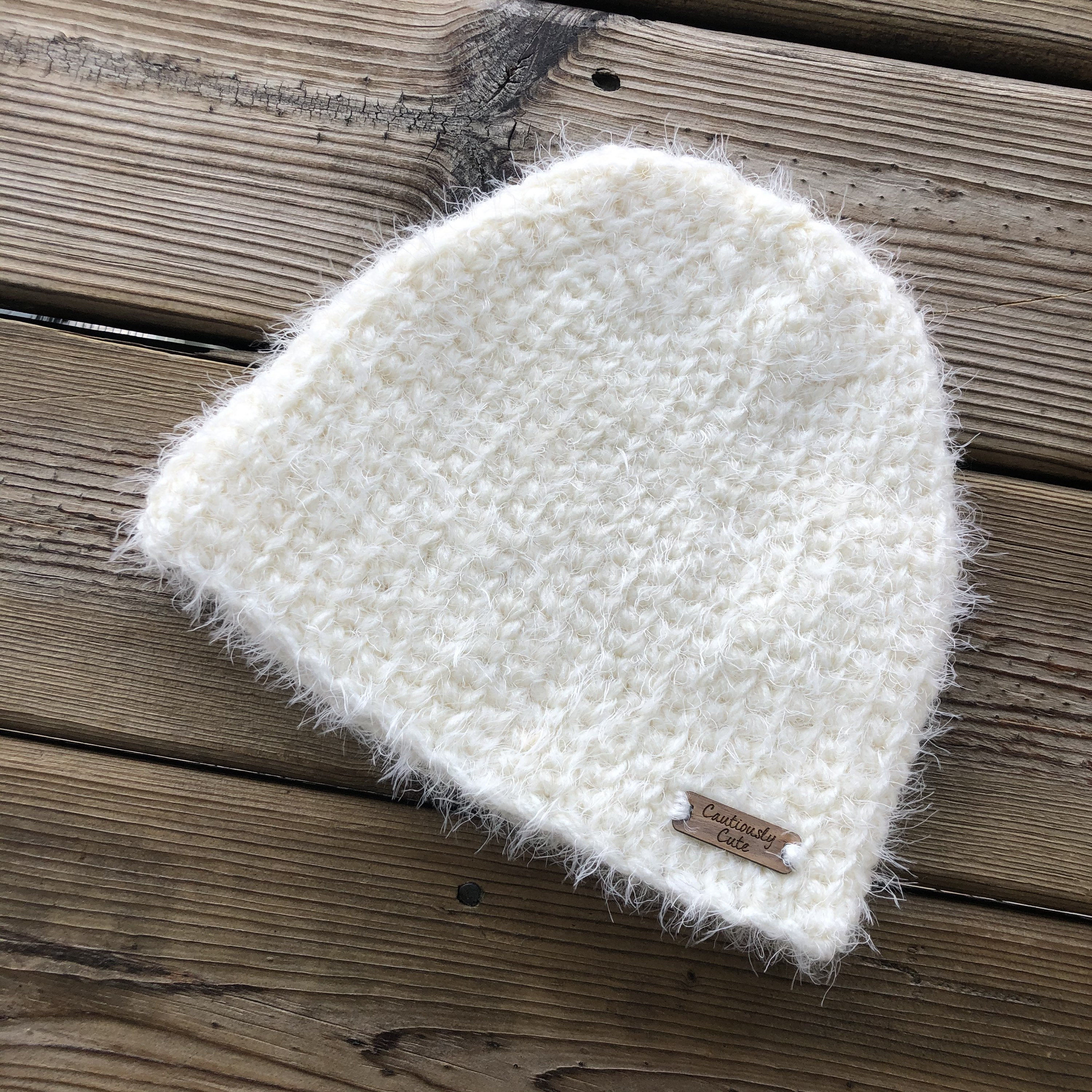 Hand Knit Wool Free Hat Women Cream 