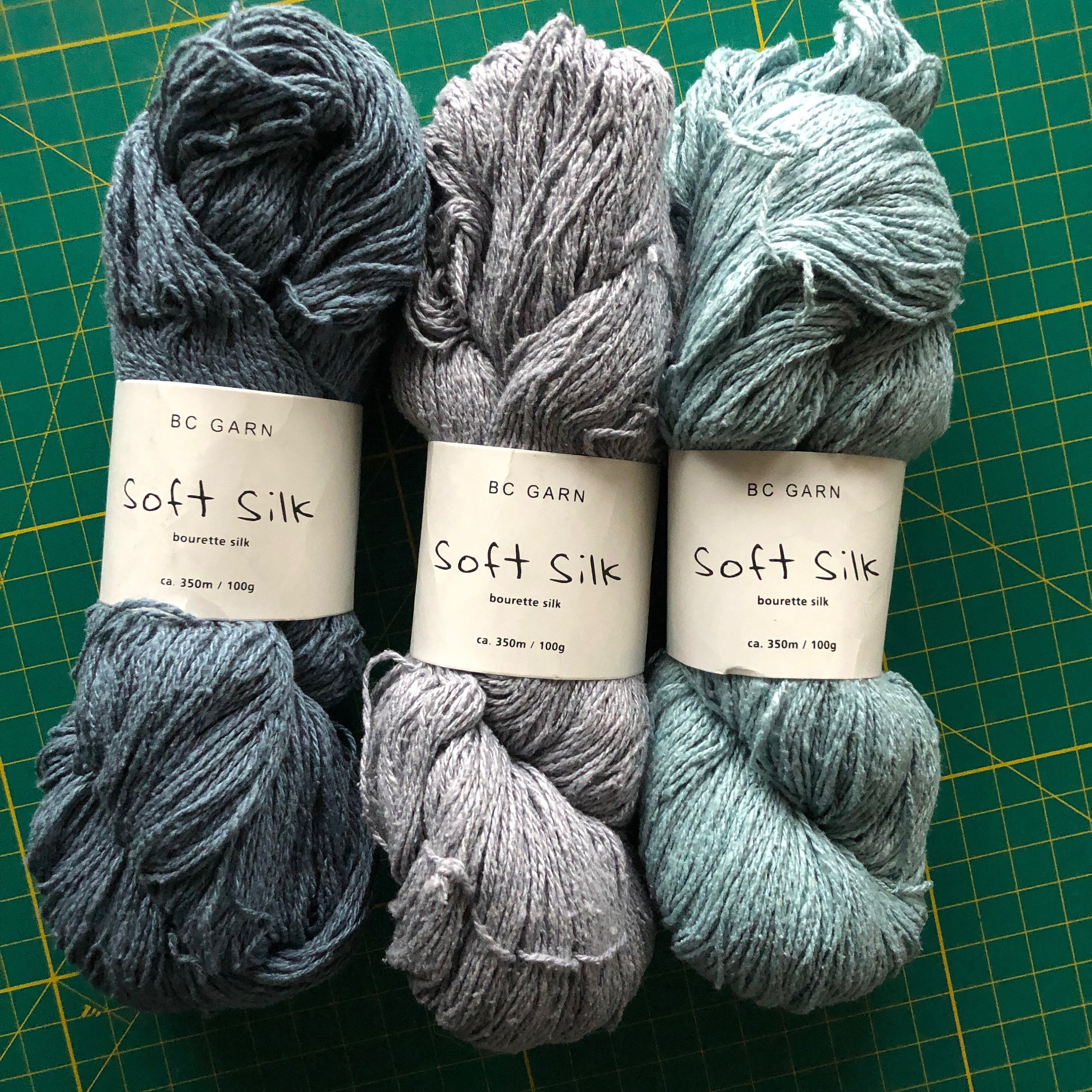 statisk Tahiti lugtfri BC Garn Soft 100% Silk 100g Skein Bourette Silk Knitting - Etsy Israel