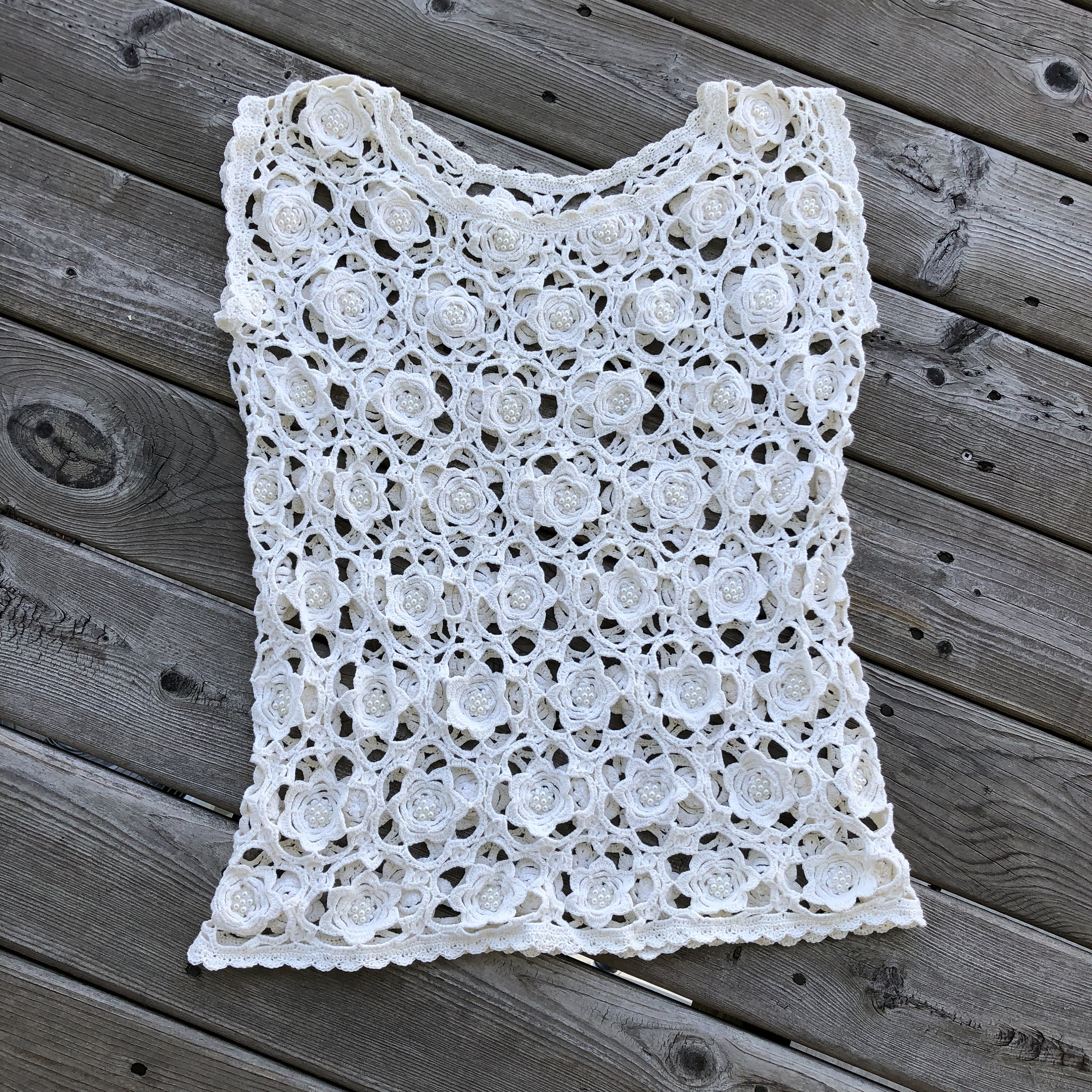 Blusa blanca de piñas a crochet hotsell