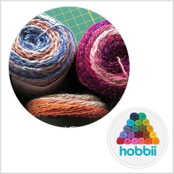 HOBBII Universe XL Longs dégradés avec des couleurs magnifiquement équilibrées, fournitures de tricot, fournitures de crochet, poids : 100 g (3,5 oz)