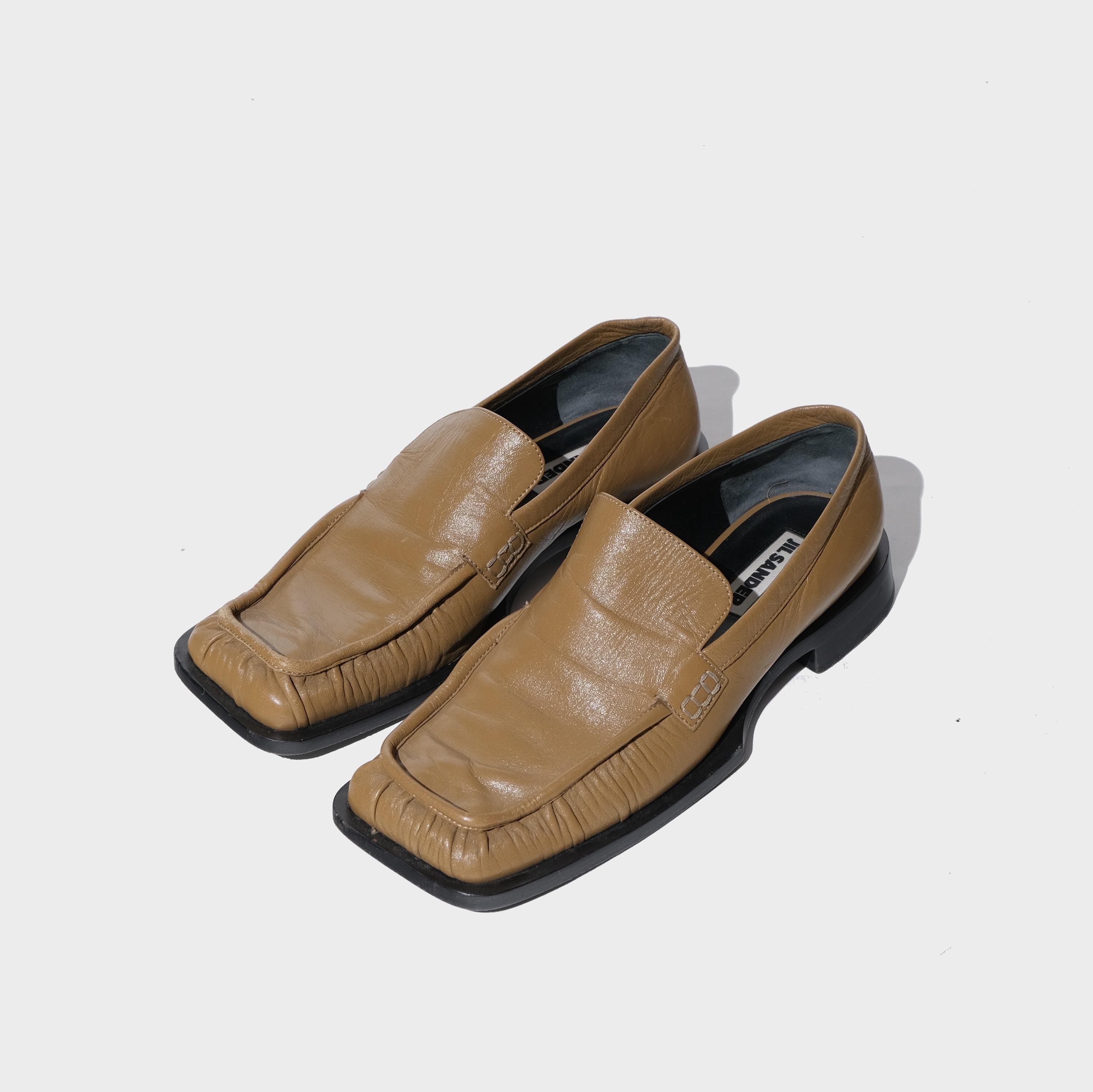 靴 miumiu archive 90s square toe loafers Miu Miu Loafers Mules Square Toe 90s 00s Archive