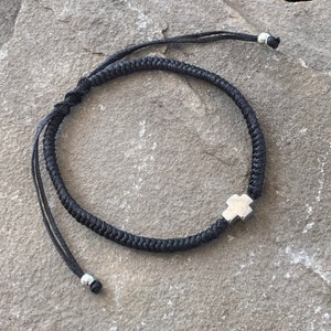 Braided Waxed Cord Cross Bracelet (Black)