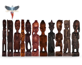 Statues Orisha en bois d'acajou