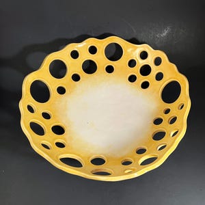 Ceramic fruit or centerpiece &#39;Hello Sunshine&#39; yellow and white bowl, handcrafted pottery