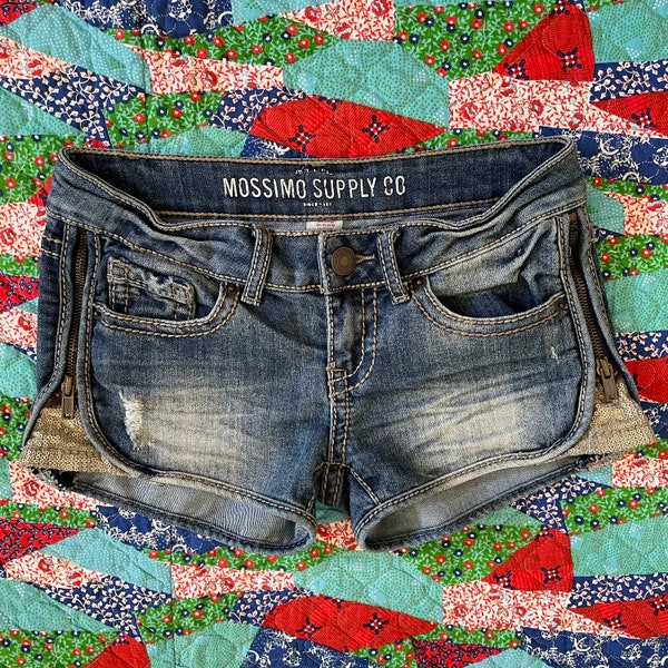 Size XS Vintage Y2K Mossimo Jean Shorts Low Rise Micro Zippers Sequins Bedazzled Medium Wash Denim Stretchy Fairy Cyber Grunge Rocker 2000s