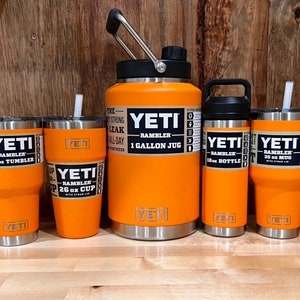 YETI Rambler Tumbler 20oz with Magslider Lid - King Crab Orange