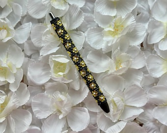 Handmade Flower Rhinestone Pen, Black, Yellow and White, Refillable