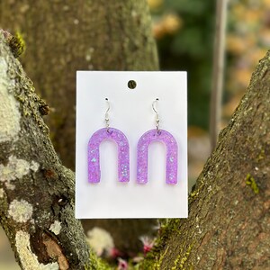 Arch Dangle Resin Earrings, Purple arch earrings, Dangle Earrings, Arch Resin Earrings, Cute Earrings, Trendy Earrings, Lightweight earrings