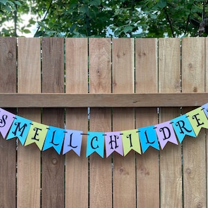 I smell children banner, Halloween Banner, I smell children sign, Halloween Party décor
