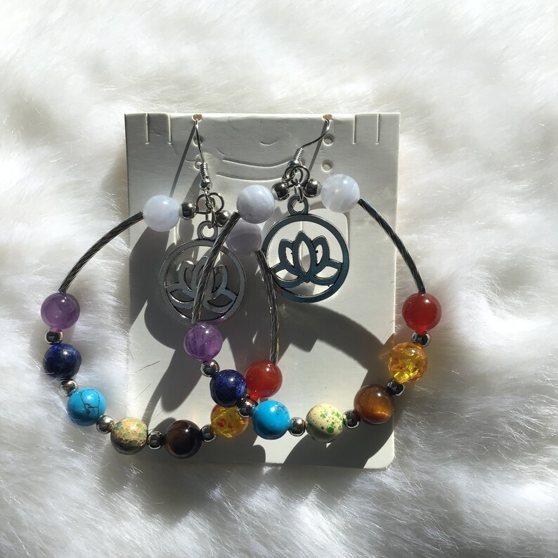 Gemstone Chakra Hoop Earrings w Gray Agate /& Lotus Flower