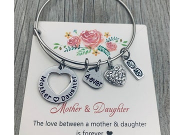 Cadeau mère fille, l'amour entre mère et fille est toujours coeur bijoux, bracelet à breloques mère fille, fête des mères, breloque coeur