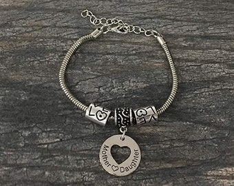 Mother Daughter Charm Bracelet, Mother Daughter Heart Jewelry for Mom or Daughters, Mother's Day Gift, Mother Daughter Set, Mommy and Me