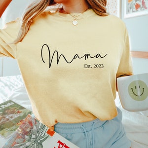 Mama Shirt, Mom Shirt, Mama T-Shirt, Cute Mom Shirt, Mom T shirt, Mommy Shirt, Mom gift, Mother&#39;s Day Gift, Mom Life Shirt, Girl Mama Shirt