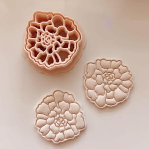 Marigold Flower Clay Cutter