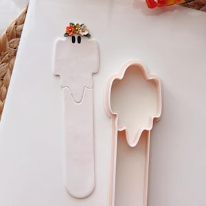 Ghost Bookmark Clay Cutter