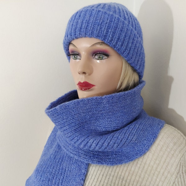 ensemble écharpe et bonnet pour femme, bonnet écharpe bleu, cache-nez en tricot, bonnet écharpe côtelé, écharpe tricotée à la main, écharpe chaude, cadeau d'hiver pour elle