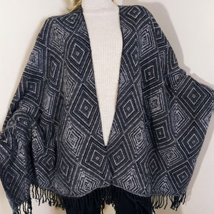 tribal aztec poncho, winter blanket poncho, open front cozy poncho, warm reversible cape, unisex geometric wrap, women men oversize poncho