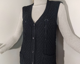 Gilet noir pour femme, cardigan sans manches en tricot, gilet tricoté à la main avec col en V, pull boutonné, veste d'hiver avec poches, pulls noirs décontractés