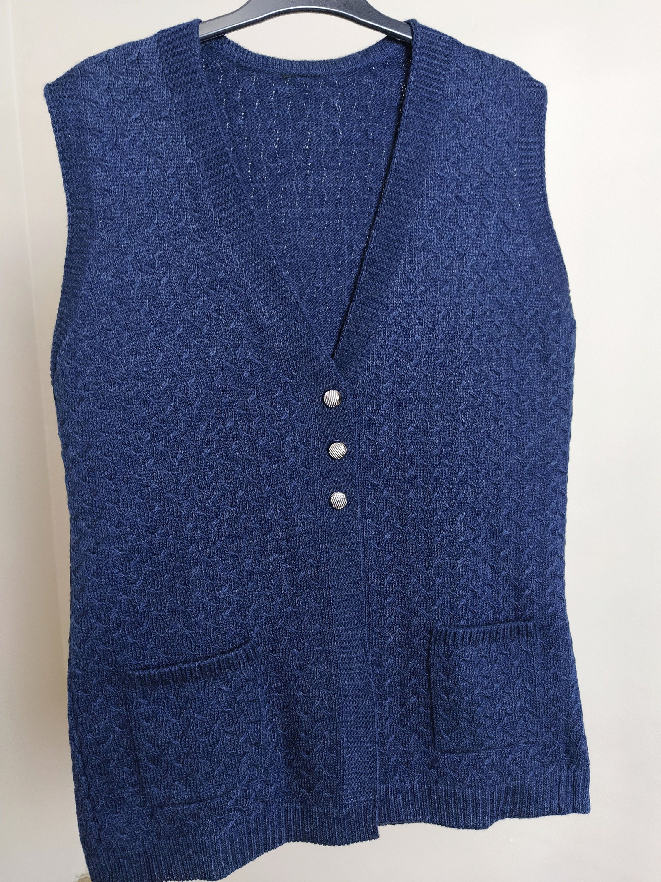 Chaleco tipo suéter para mujer, cárdigan sin mangas con cuello en V, suéter  con botones de punto, chaleco largo tejido a mano, chaqueta cálida sin  mangas, chaleco de bolsillo de invierno -, image size:2250x3000