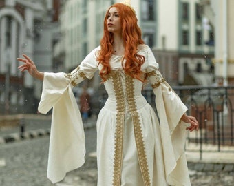 Historical dress for Queen. Fantasy dress for wedding. Historical wedding dress.