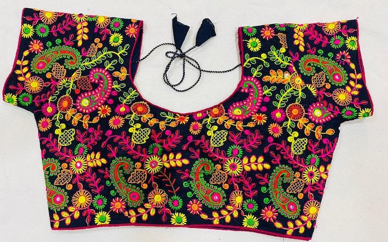 Designer Heavy Embroidery Readymade Blouse Party Wear Wedding Saree Stitched Crop Sari Top Back open Hooks