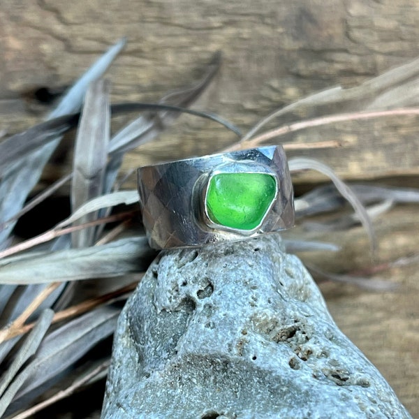 Green beach glass, sea glass, sterling silver wrap band ring , Lake Michigan jewelry genuine surf tossed size 7.5