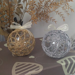 CROCHET CHRISTMAS BALLS