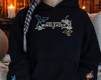 Sudadera con capucha bordada Fourth Wing / Sudadera de Xaden Riorson / Regalo para fanáticos de Fourth Wing / Regalo para amantes de los libros, productos de Booktok, Rebecca Yarros