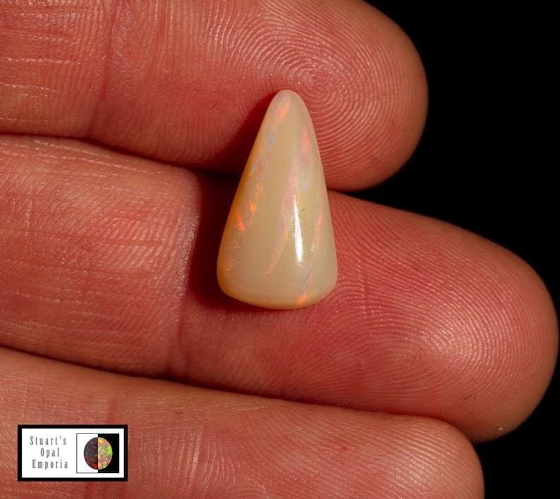 cabochon Australian Opal 5.05 carat Lambina caramel base opal with tiger fire lines