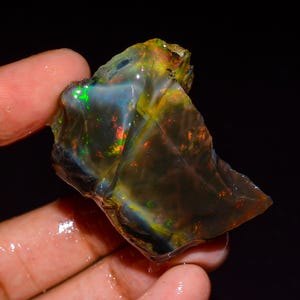 Opal Rough Gemstone, Natural Crystal Opal Rough, Welo Fire Opal, Flashy Fire Specimens Ethiopian Oil Opal Raw, Oil Opal Rough 91.5 Ct L-1082