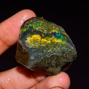 Opal Rough Gemstone, Natural Crystal Opal Rough, Welo Fire Opal, Flashy Fire Specimens Ethiopian Oil Opal Raw, Oil Opal Rough 98 Ct L-1113