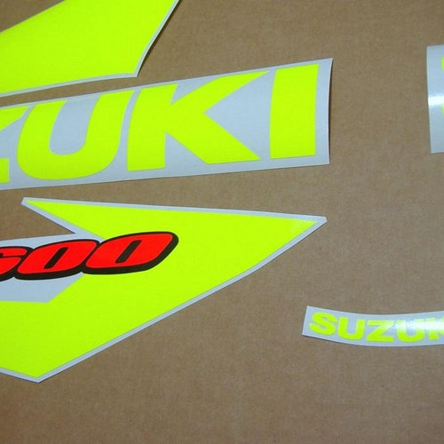 Suzuki GSXR 600 2004 custom neon yellow fluo fluorescent replacement decals stickers shops reproduction graphics restoration adesivi pegatinas k5