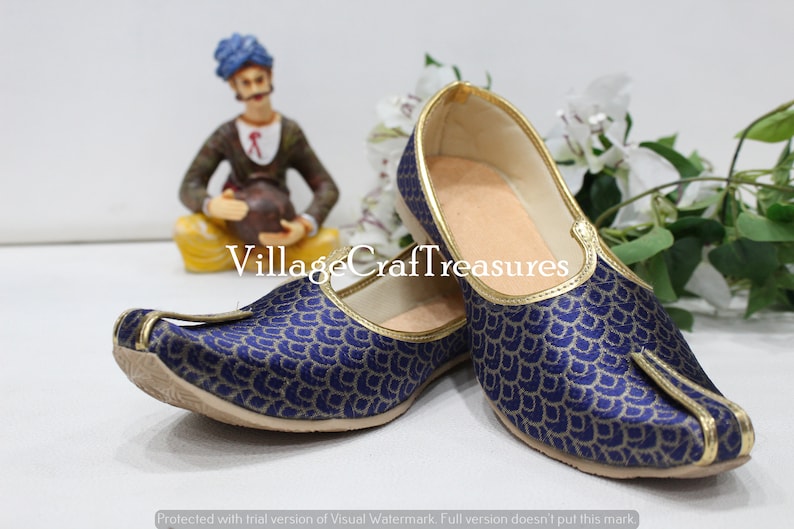 Mojari for Indian Mens Tradition Ethnic Jutti and Sherwani Matching Shoes for Wedding Blue