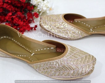 Punjabi Jutti Bridal Shoes  Jooti Sequins Work Ethnic Mojaris Flat Khussa Sandals Ethnic Jutis