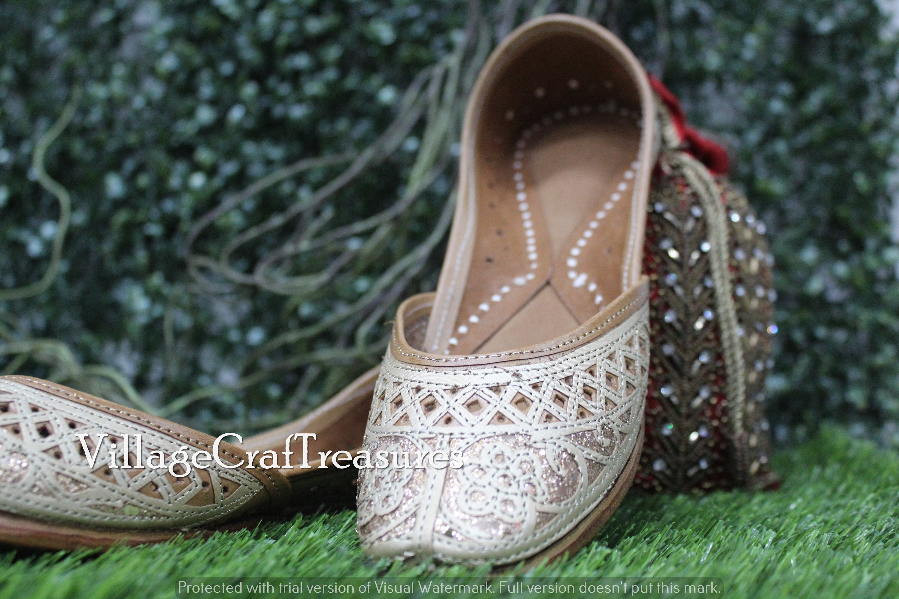 Gold Punjabi Jutti For Womens Pakistani Khussa Shoes Punjabi Etsy