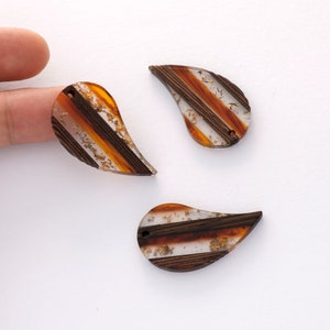 4 Stück Harz und Holz Anhänger, Schwarz Streifen Teardrop Holz Anhänger, Color Block, Bunte Holz Anhänger