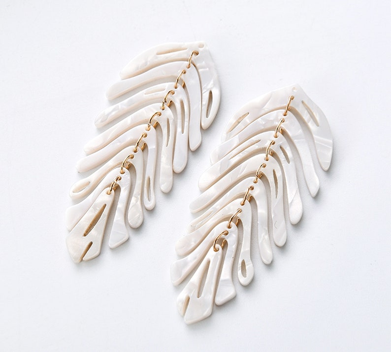 4pcs Green Leaf Shape Cellulose Acetatic Charm Resin Pendants Colorful Charm Jewelry Charm Diy Jewelry Accessories Craft Supplies