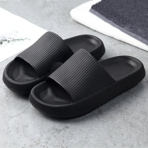 Summer Beach Foldable Light Weight Bathroom Slippers - China Flip Flop and  EVA Slipper price
