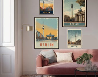 Poster di viaggio di Berlino: Torre della televisione Art Déco d'epoca e Porta di Brandeburgo